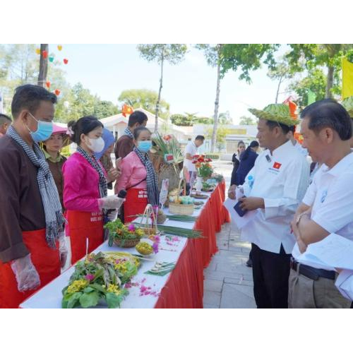 Sôi Nổi Hội Thi Bánh Dân Gian Hà Tiên Năm 2025
